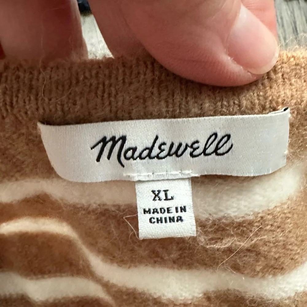 Madewell Women's Cardigan in Tan and White Stripes - Picture 3 of 4